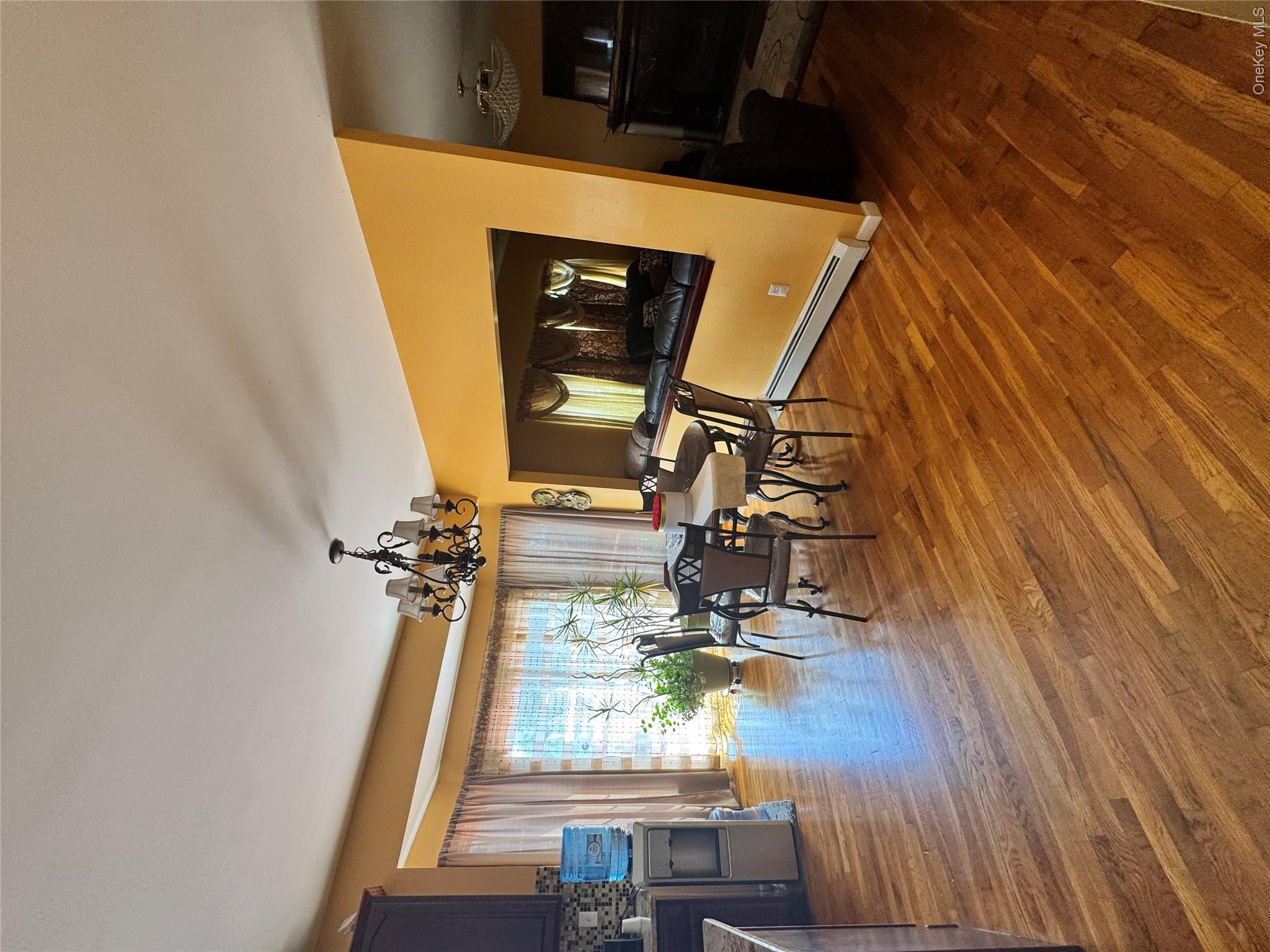 10 Willys Court – For Sale photo 7