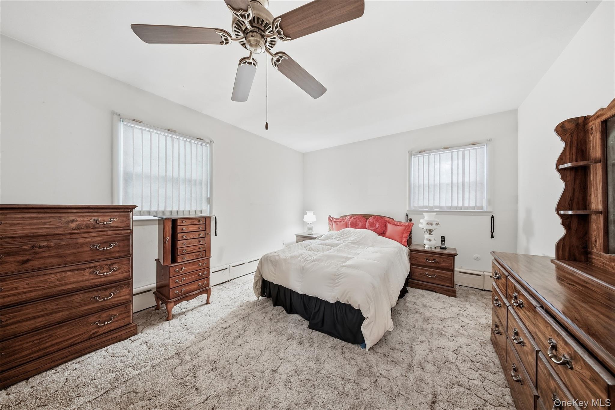 84 Railroad Avenue – For Sale photo 16