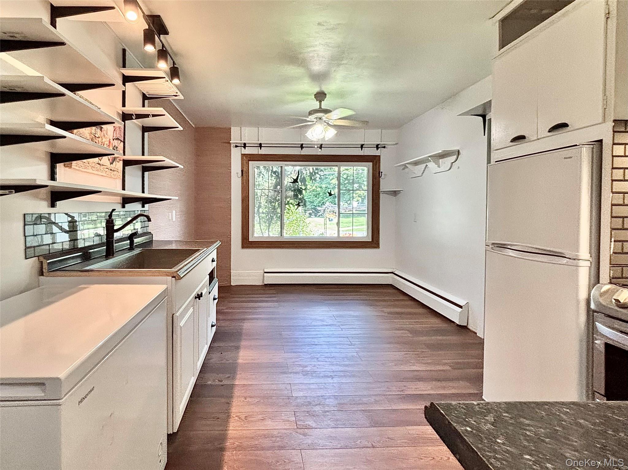 110 Montgomery Street – For Sale photo 6