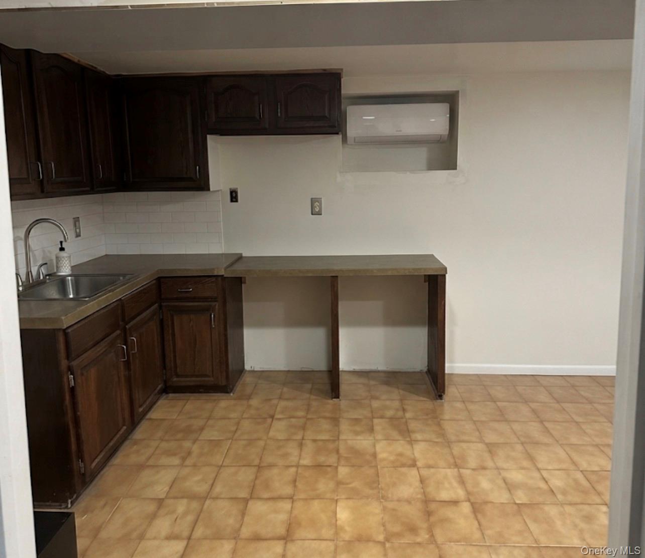 3058 Barkley Avenue – For Sale photo 12