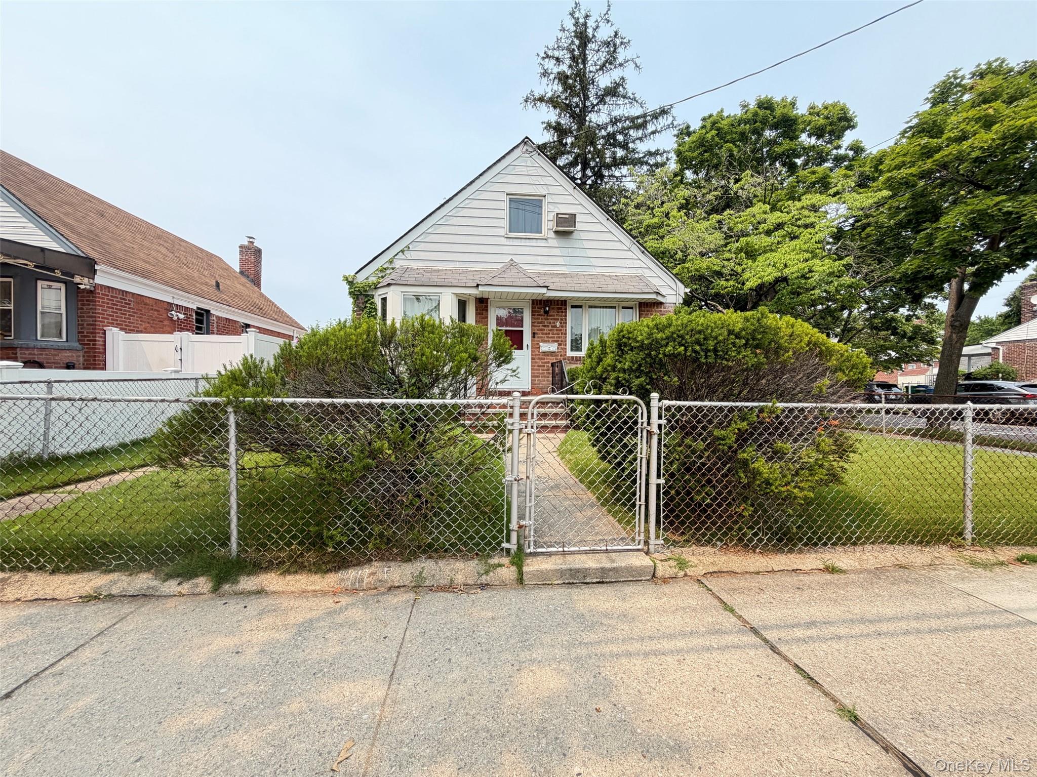 259-19 80 Avenue – For Sale photo 36