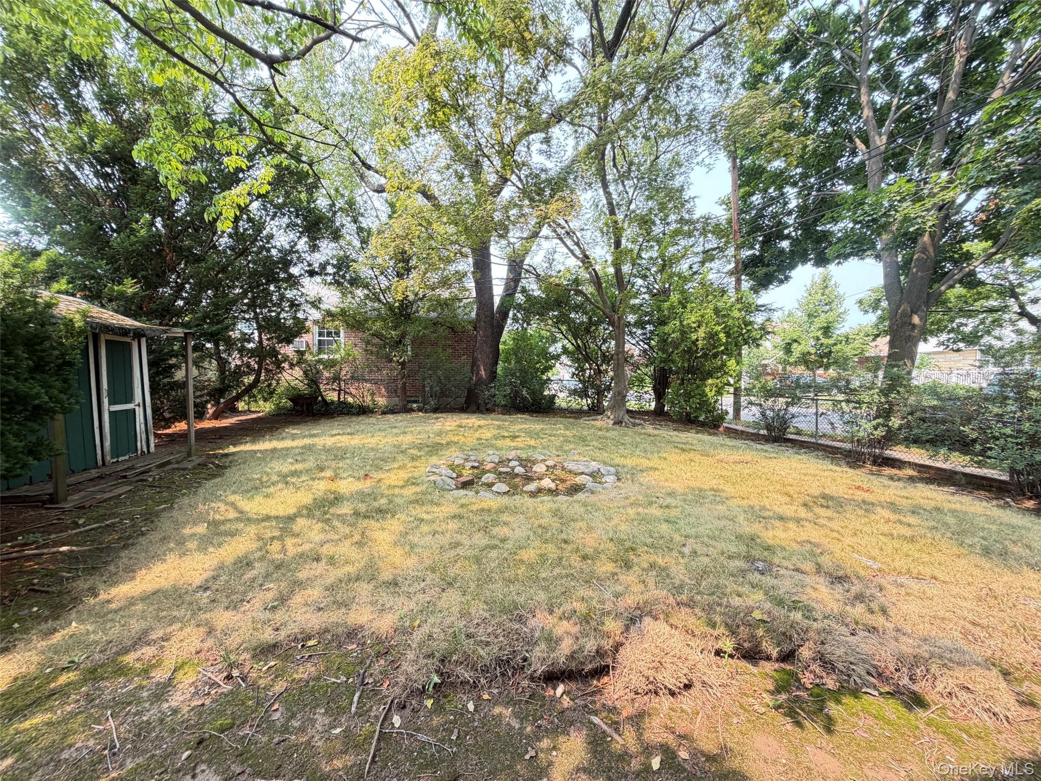 259-19 80 Avenue – For Sale photo 37
