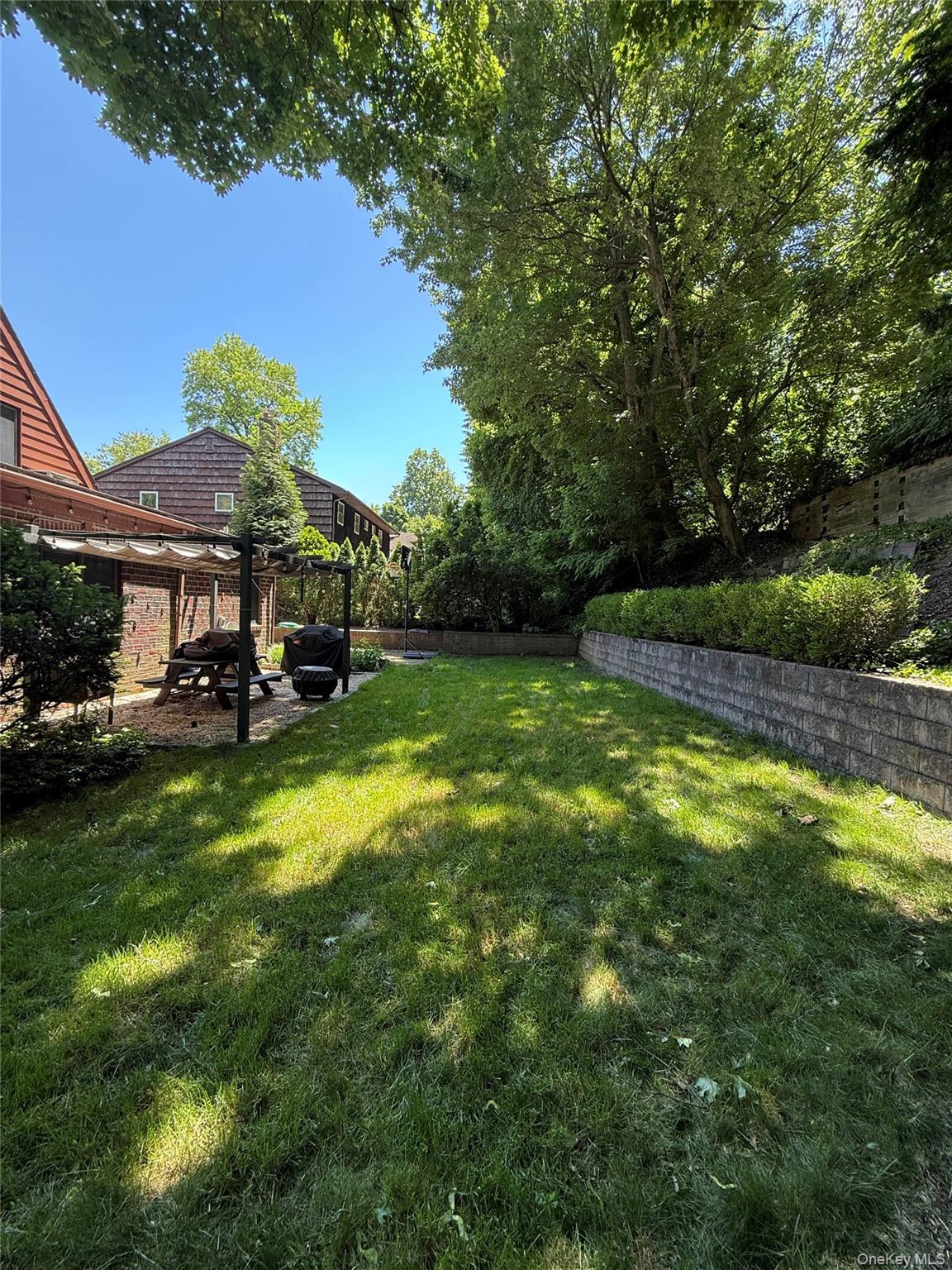 11 W Terrace Road – For Sale photo 19