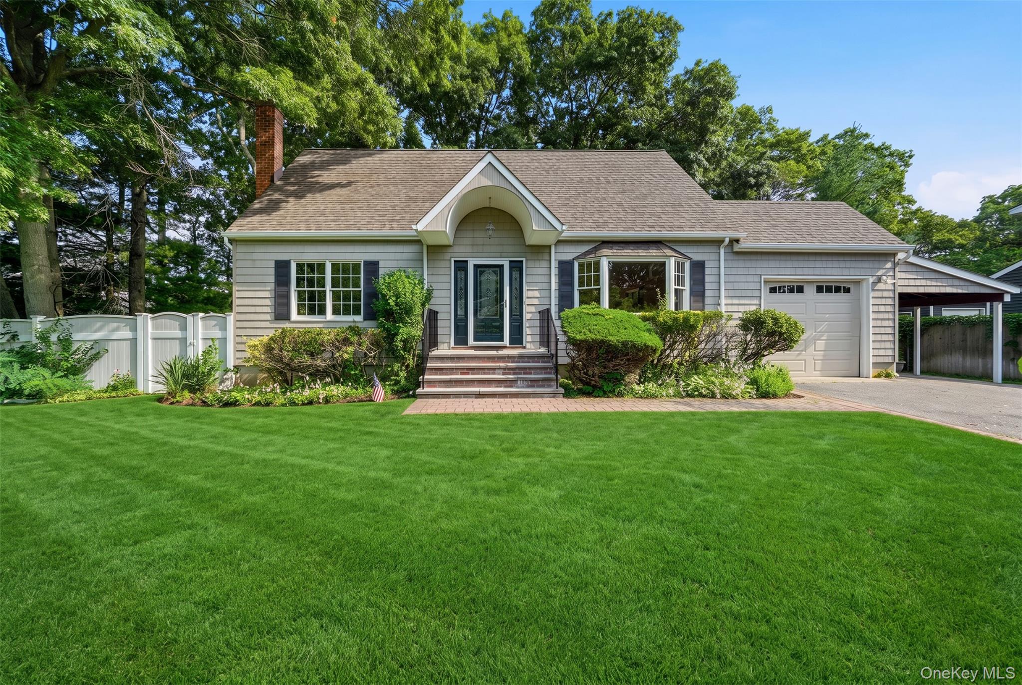 901 Liberty Street – For Sale