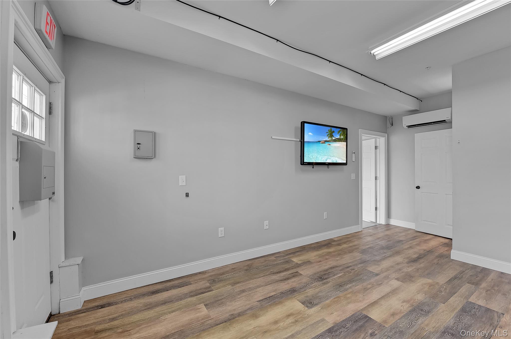 365 Ann Street, Unit 1st Floor photo 8