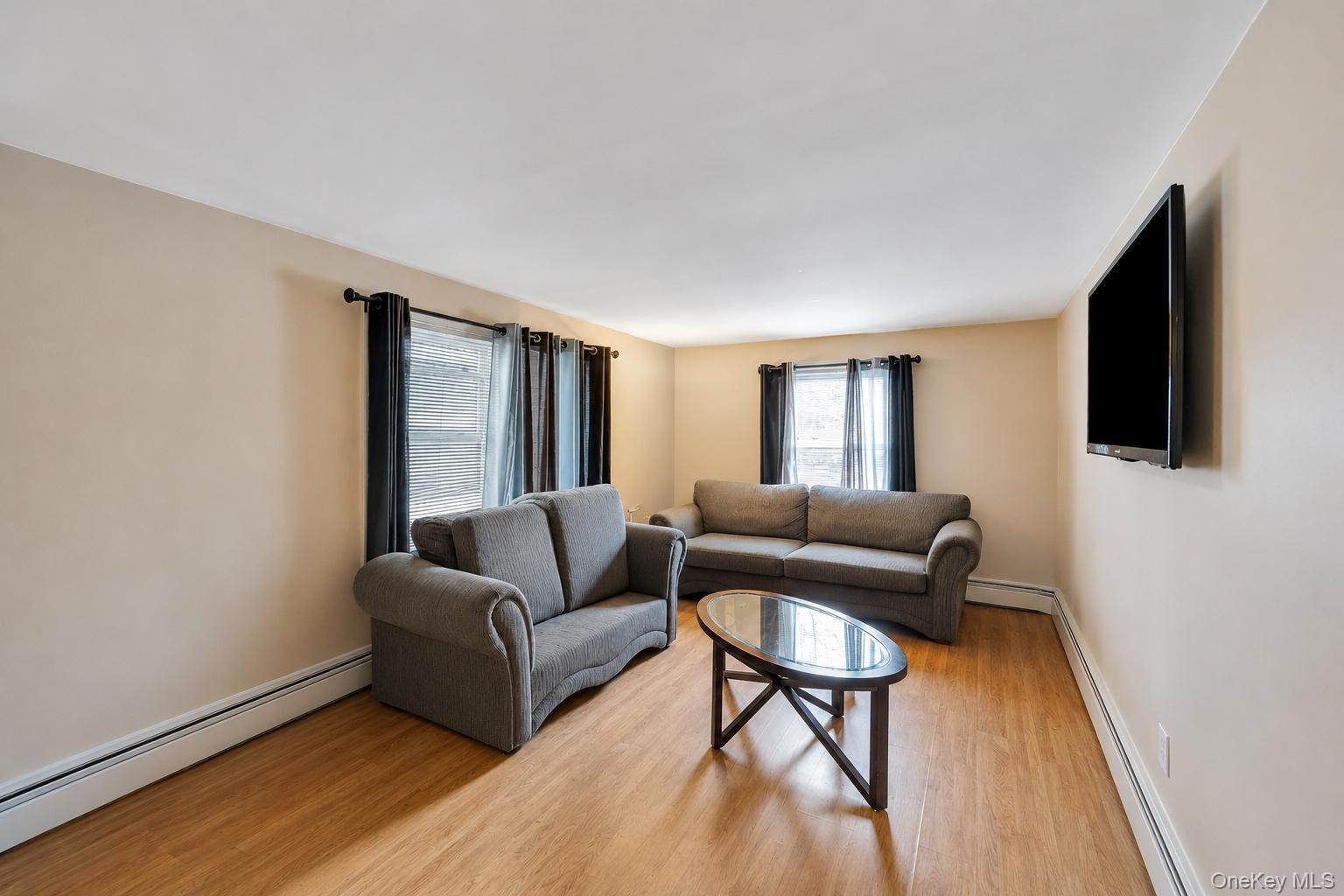 20 E Pine Street – For Sale photo 25