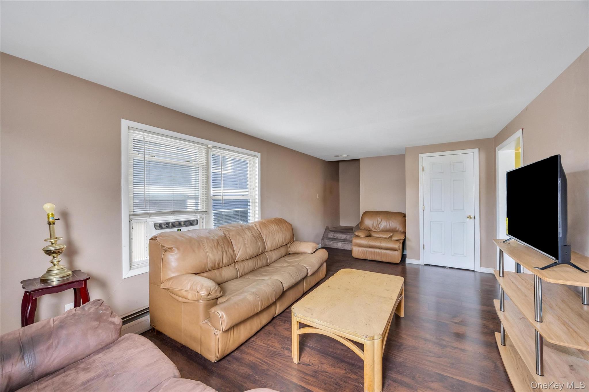 20 E Pine Street – For Sale photo 11
