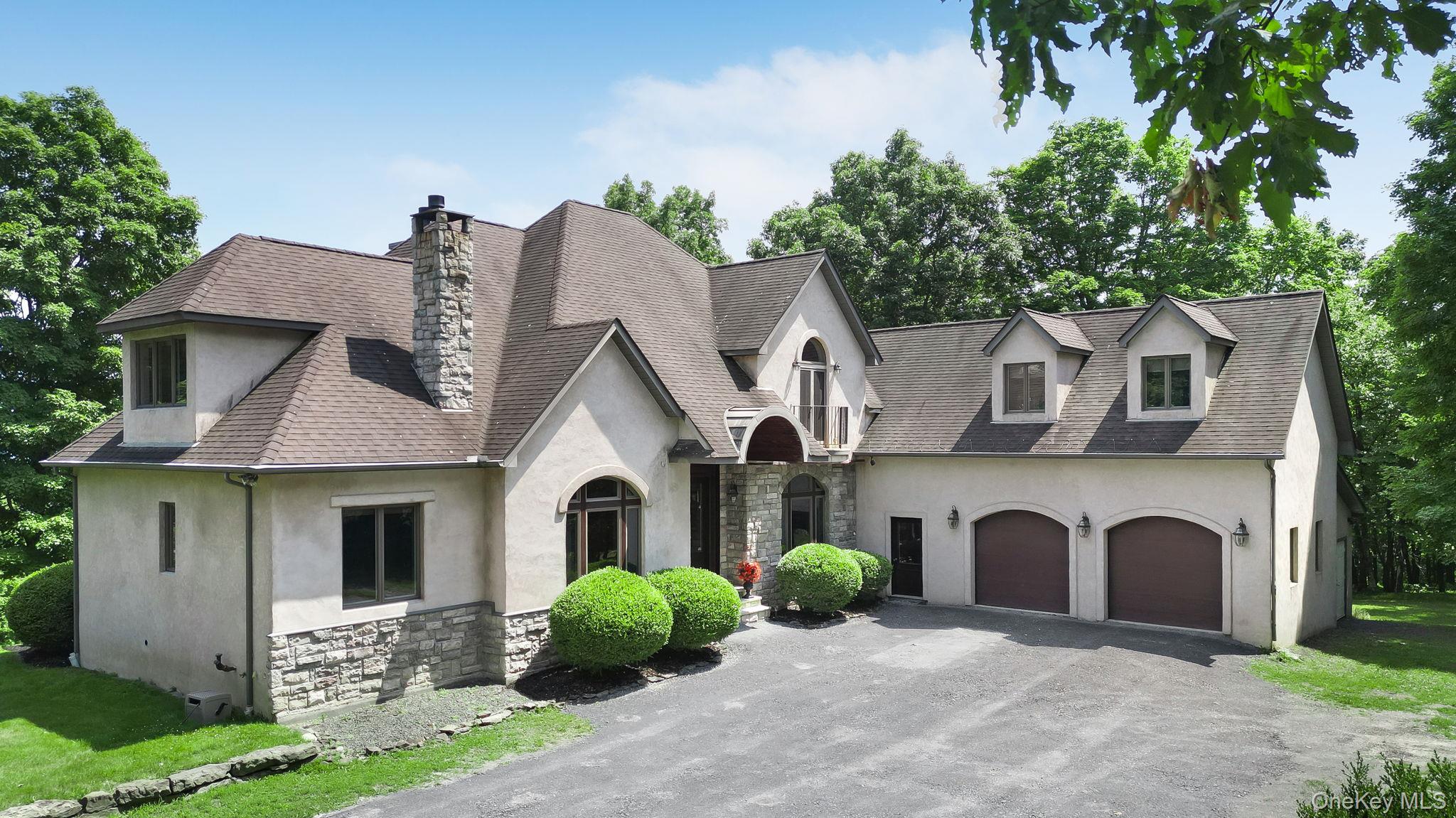 250 Corbett Road – For Sale