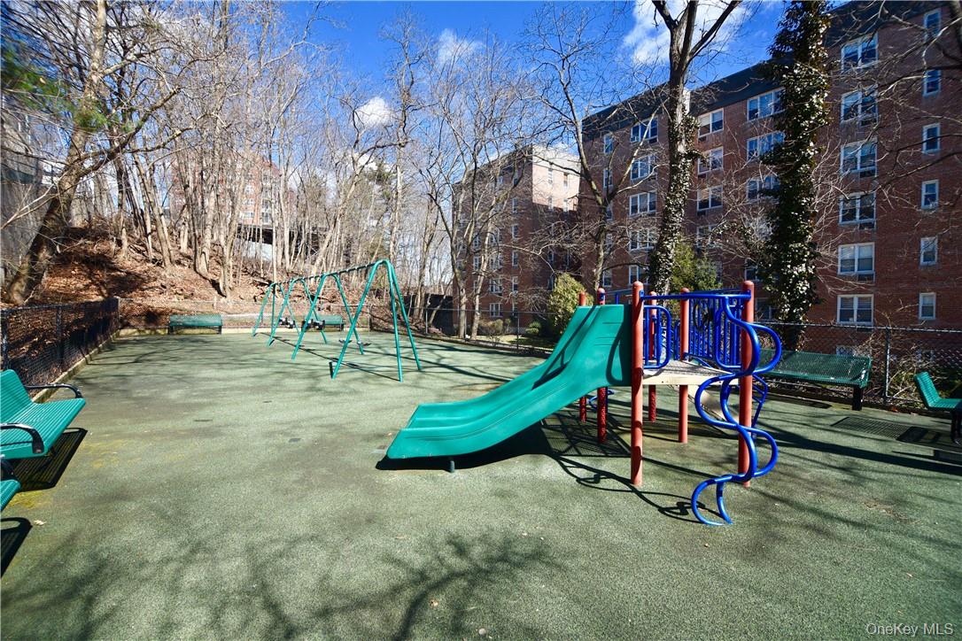 4 Sadore Lane, Unit 3J photo 21
