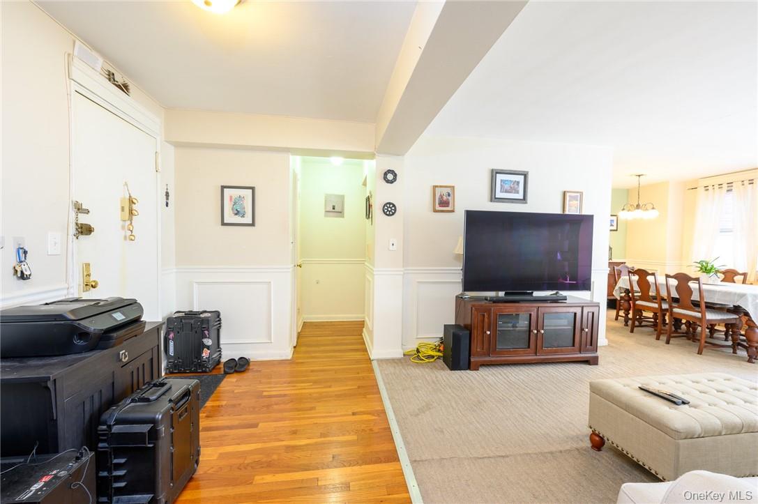 4 Sadore Lane, Unit 3J photo 13