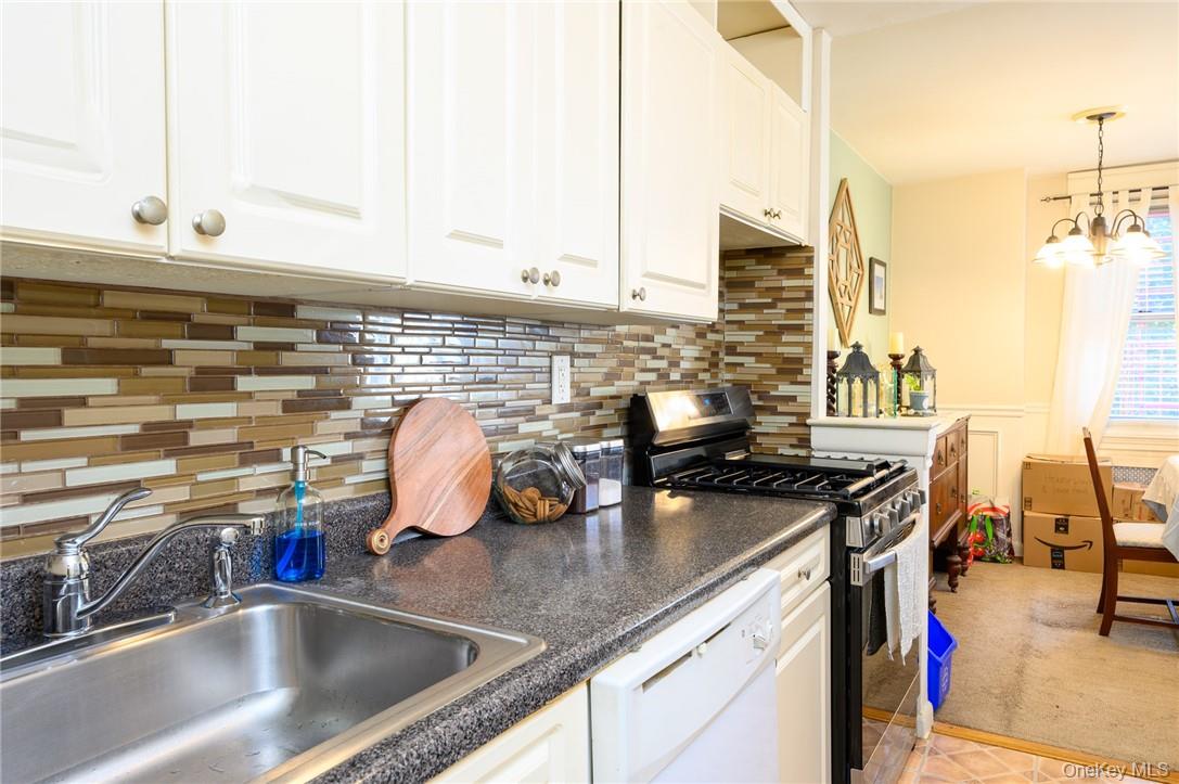 4 Sadore Lane, Unit 3J photo 10