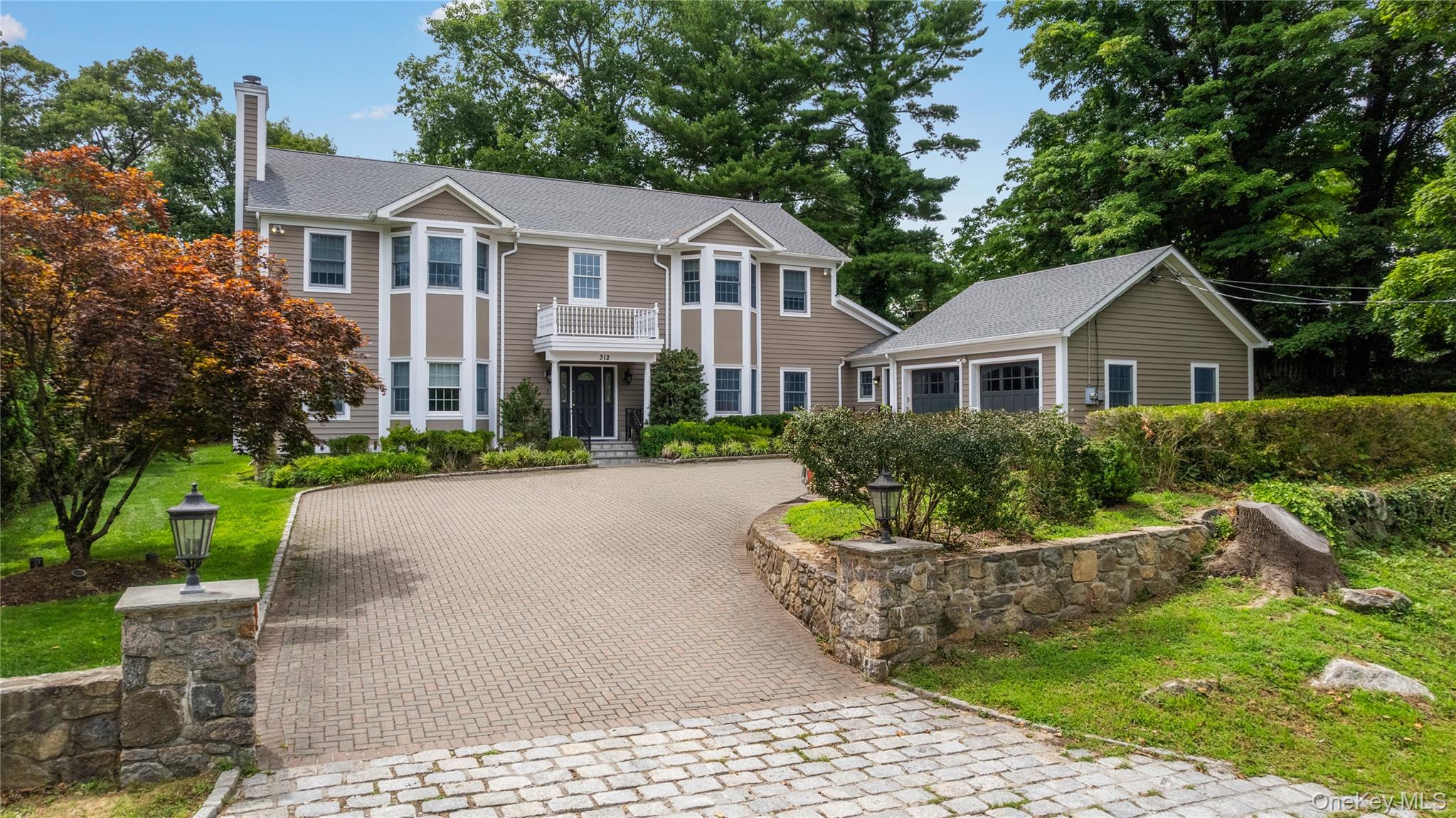 312 West Street – For Rent photo 2