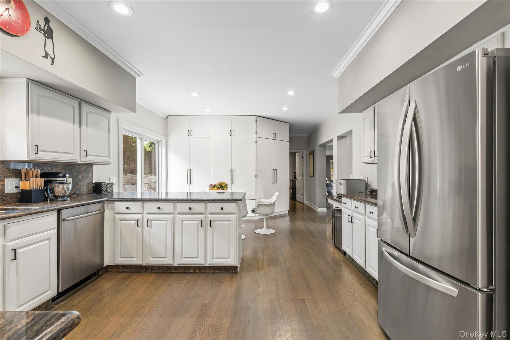312 West Street – For Rent photo 11