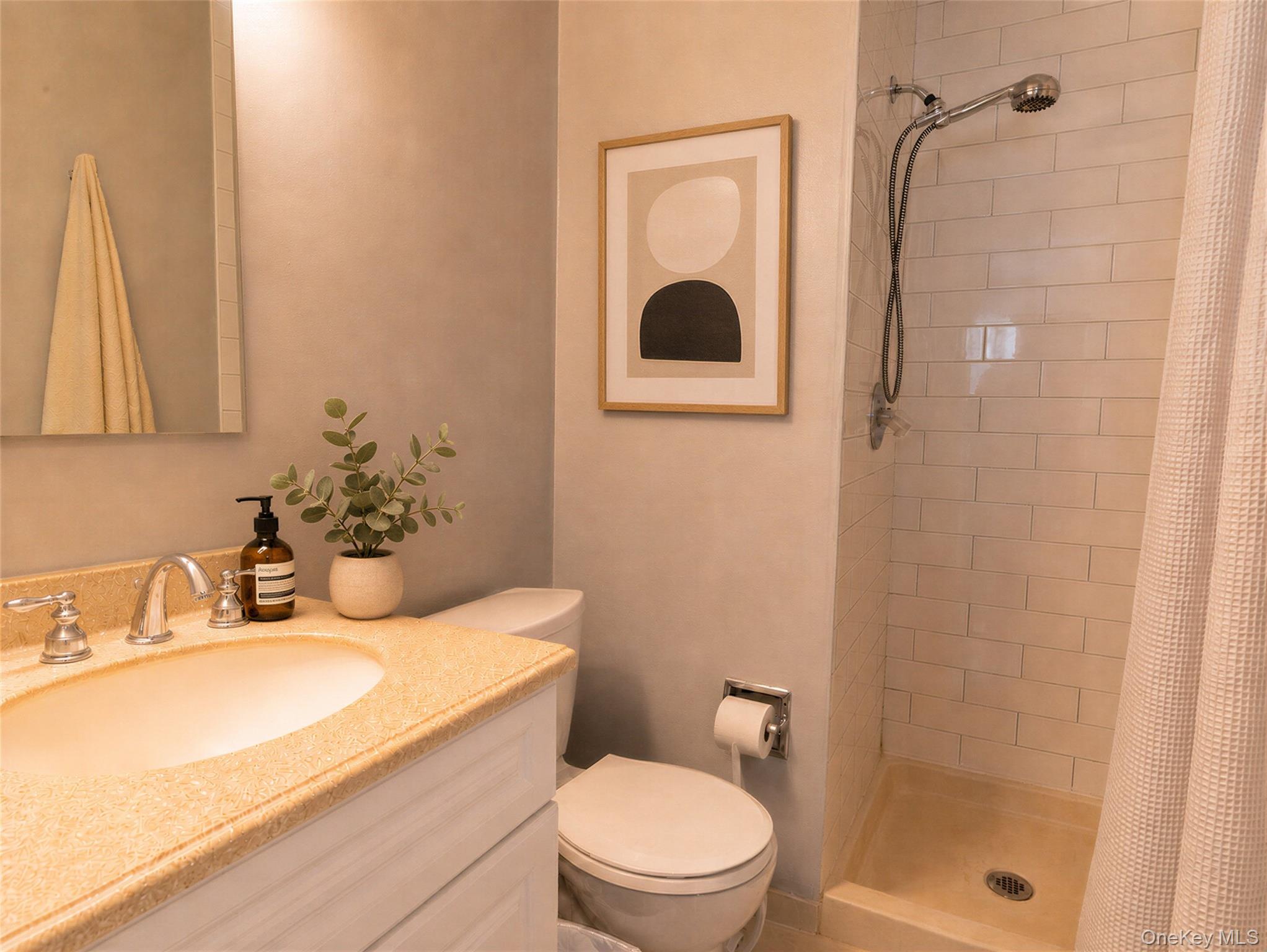 402 Mountain Laurel Dr. – For Sale photo 17