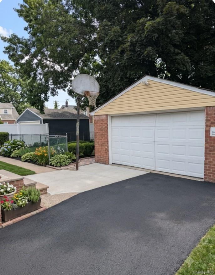 359 Magnolia Avenue – For Sale photo 6