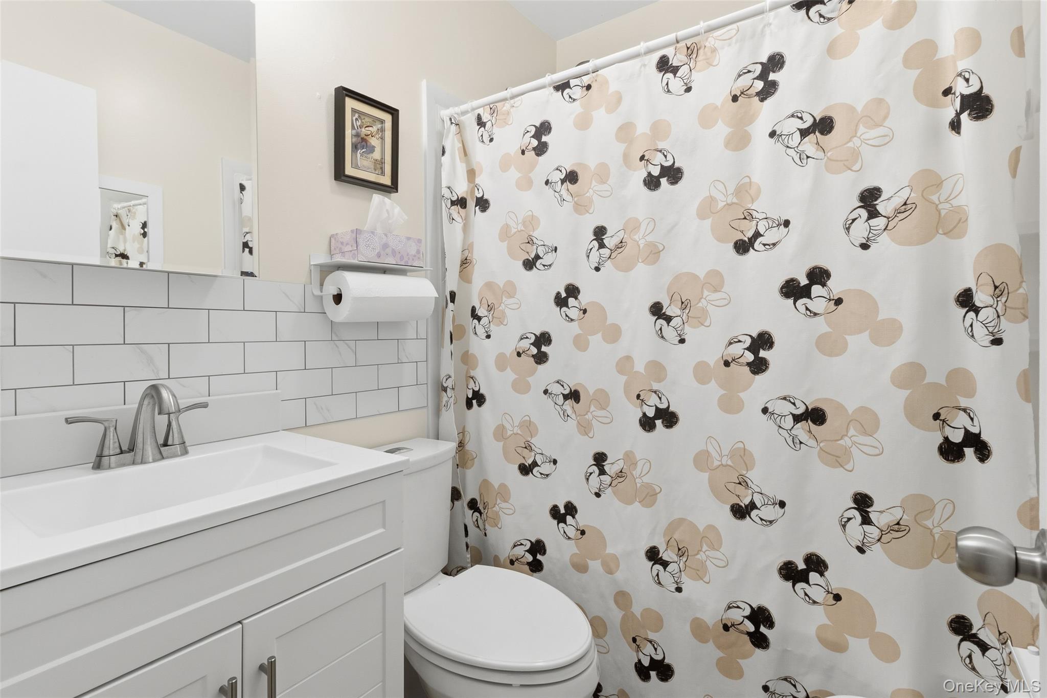 23 Gates Avenue – For Sale photo 17