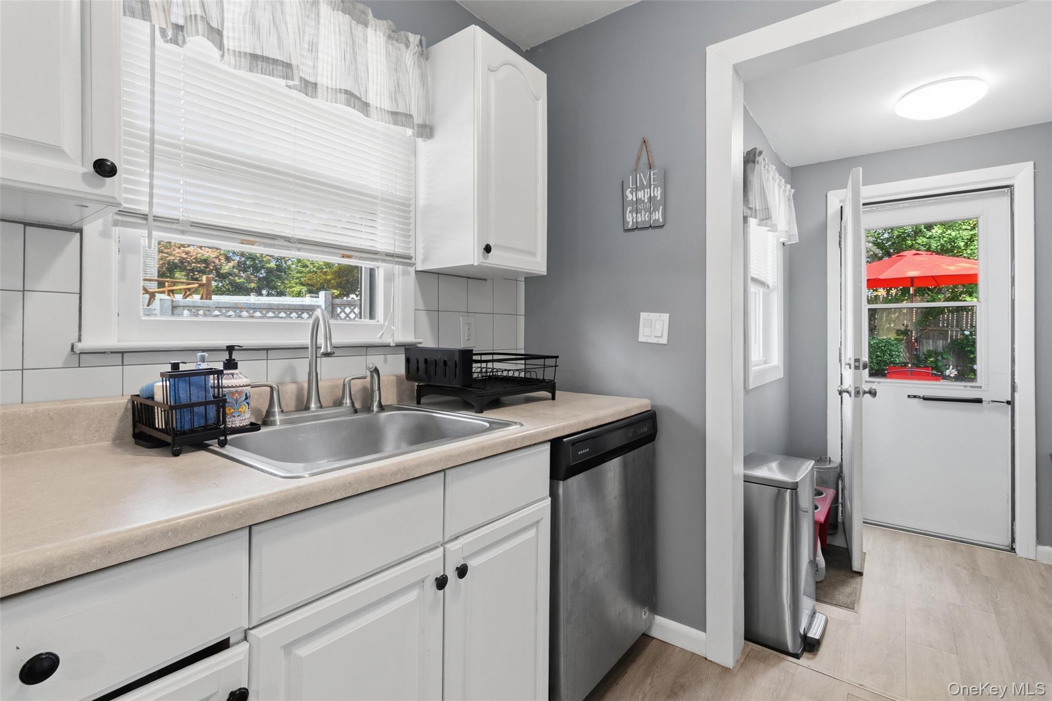 23 Gates Avenue – For Sale photo 15
