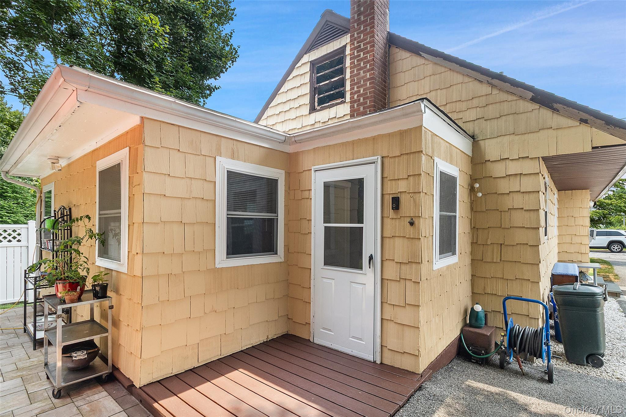 23 Gates Avenue – For Sale photo 35