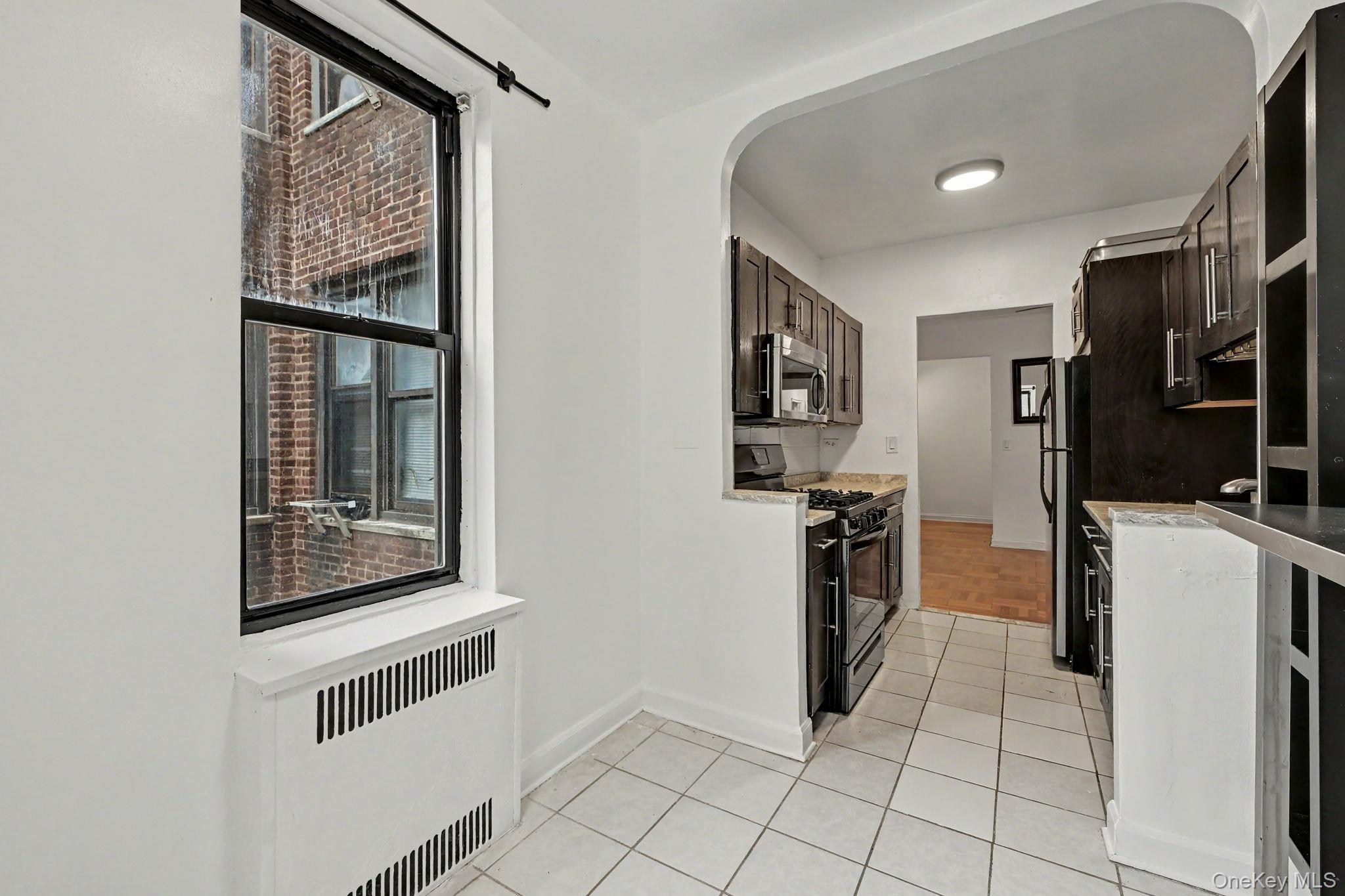 210 Martine Avenue, Unit 5K photo 11