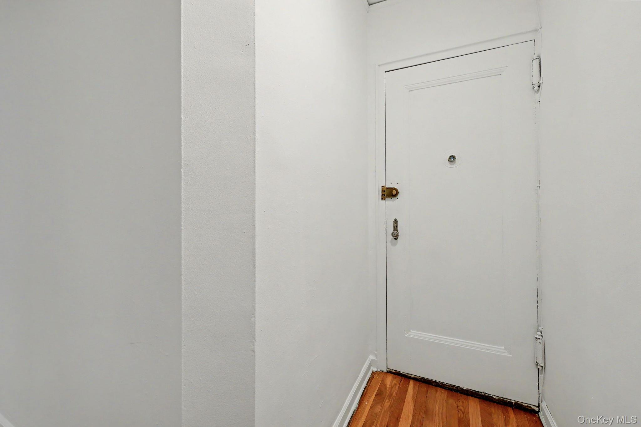 210 Martine Avenue, Unit 5K photo 4