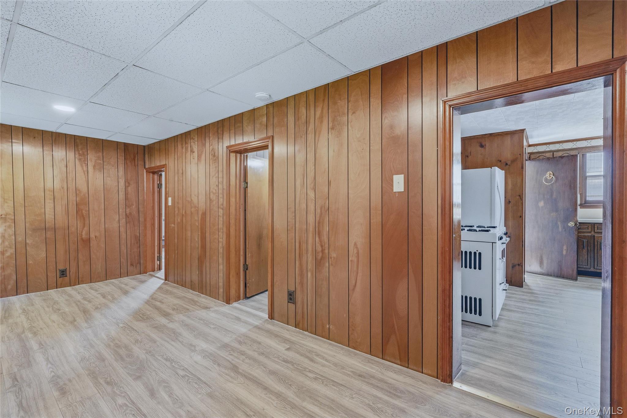 5 Wilbur Avenue – For Sale photo 10