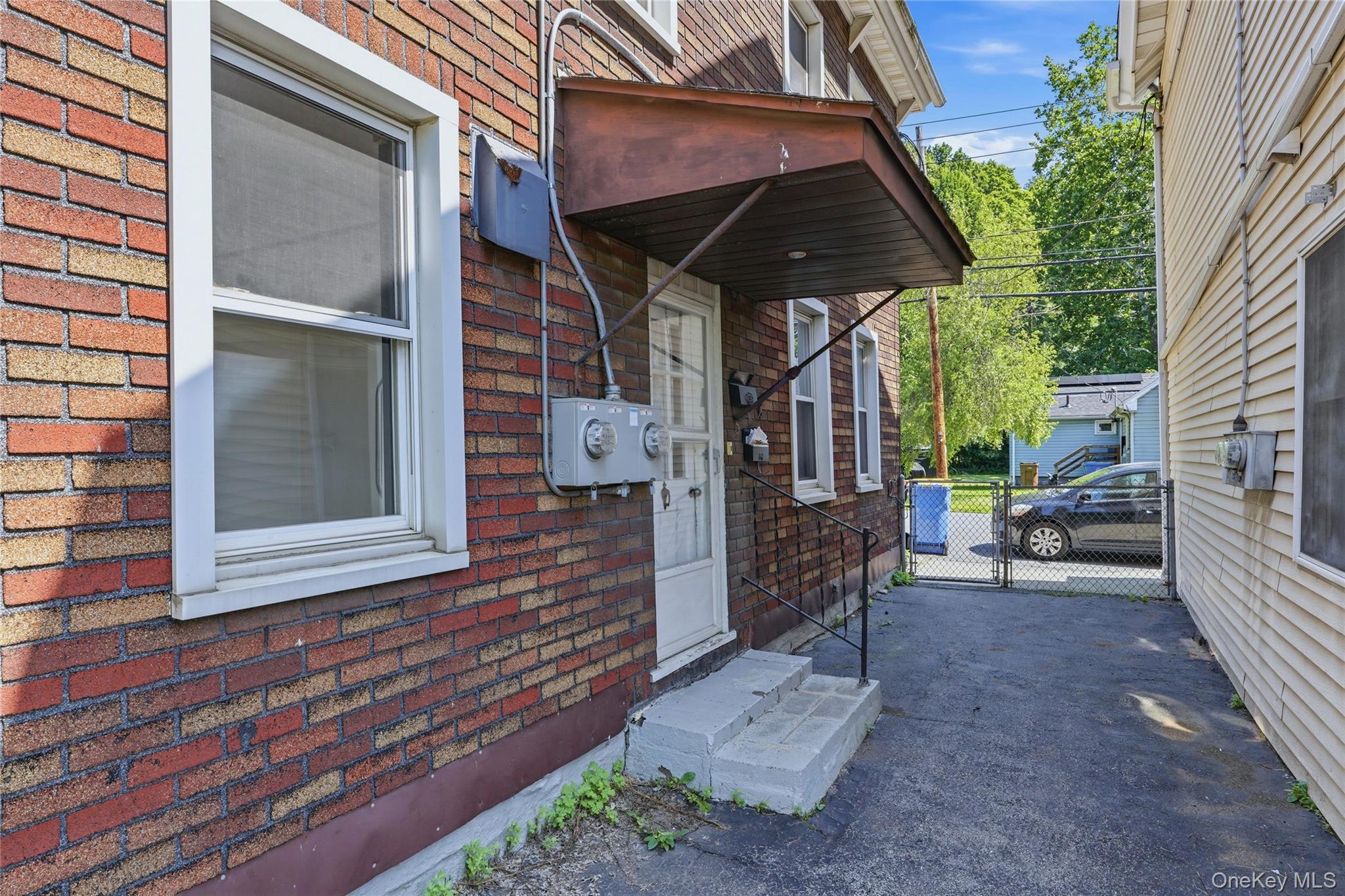 5 Wilbur Avenue – For Sale photo 2