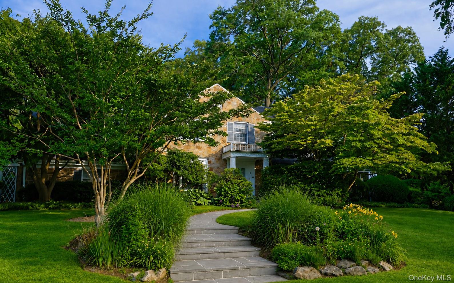 2 W Woods Road – For Sale
