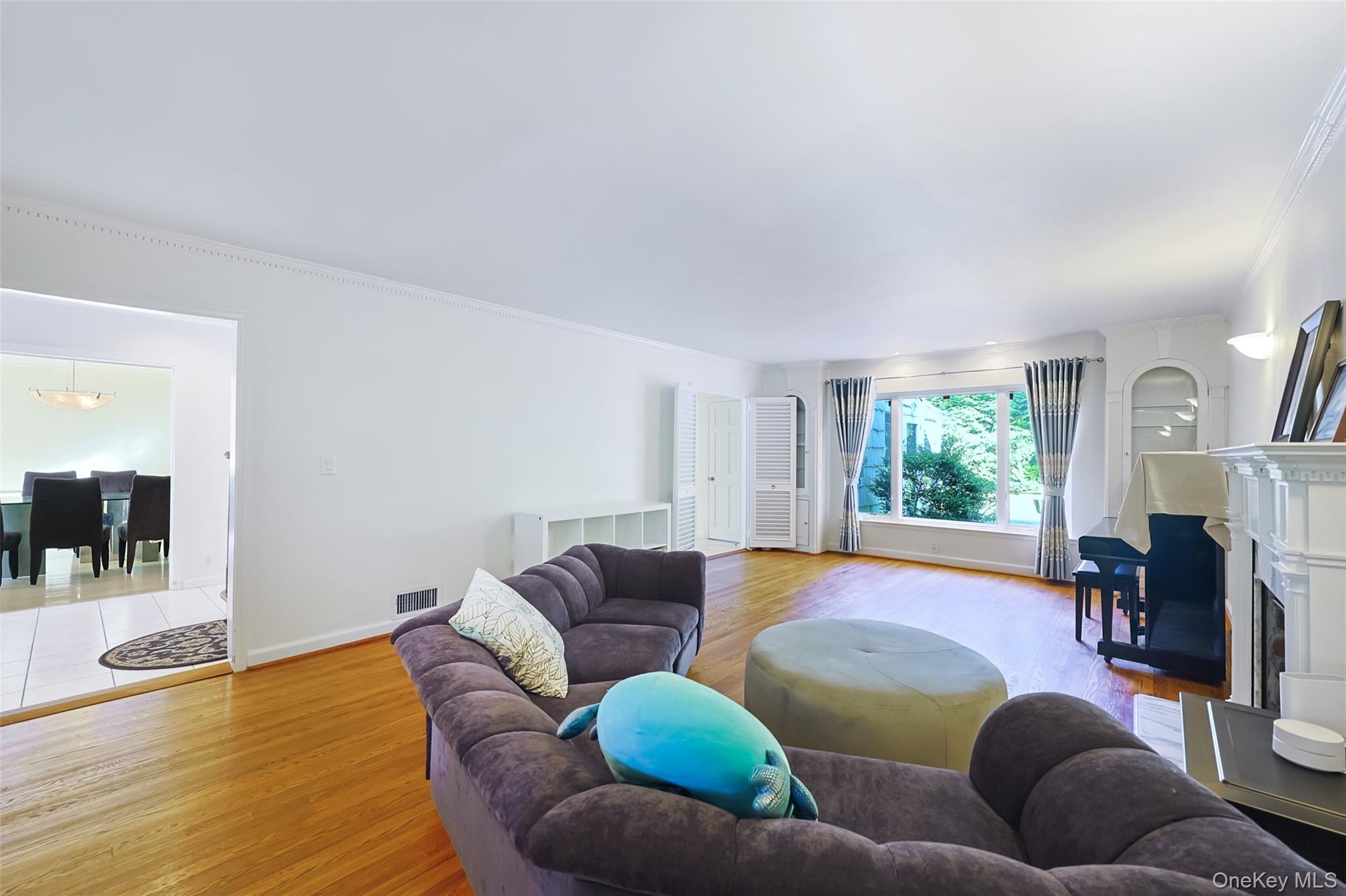 2 W Woods Road – For Sale photo 6