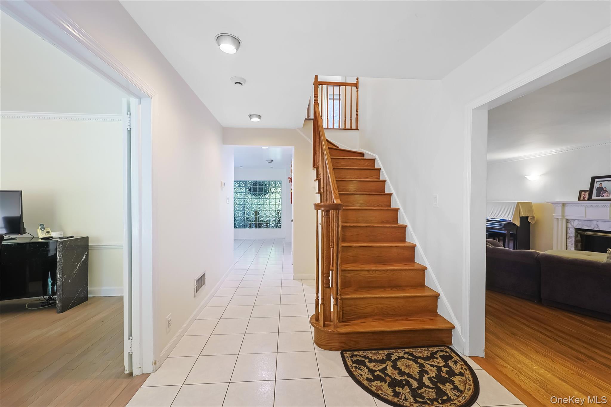 2 W Woods Road – For Sale photo 3