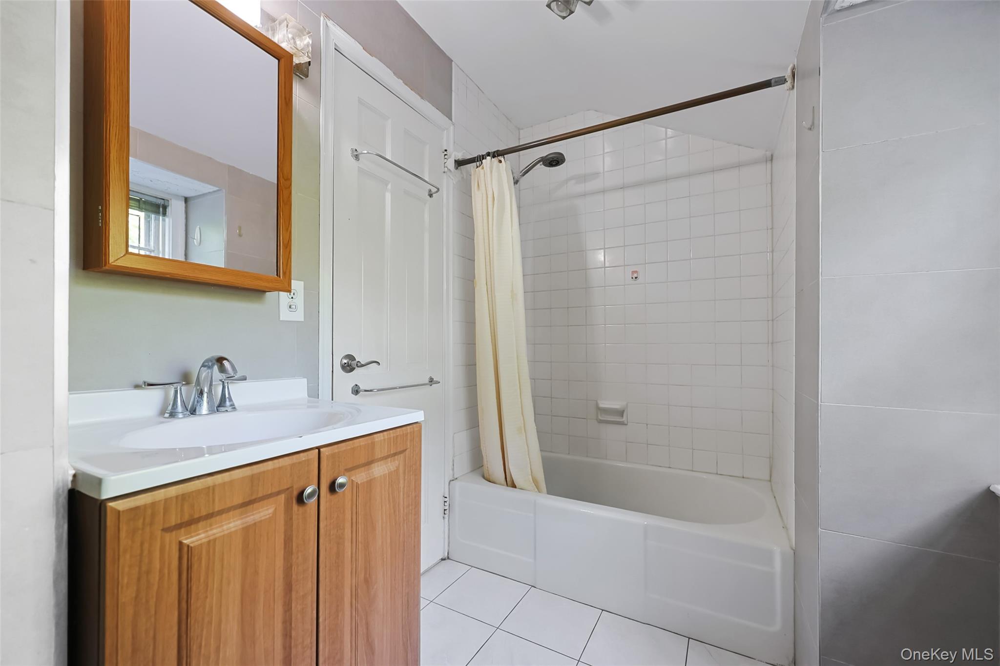 2 W Woods Road – For Sale photo 25