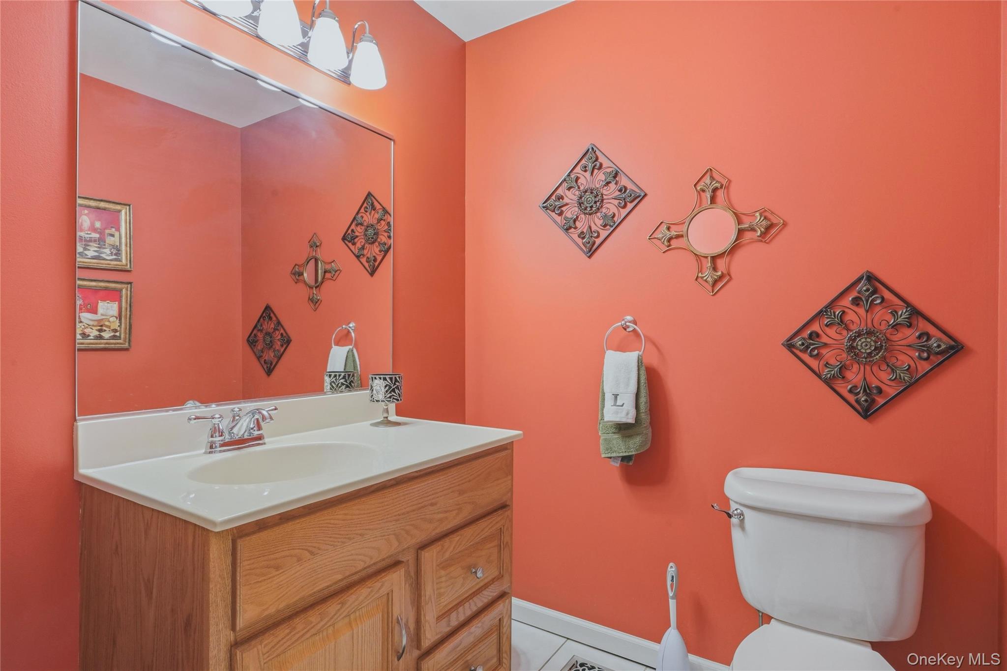 302 Lakeside Road – For Sale photo 21
