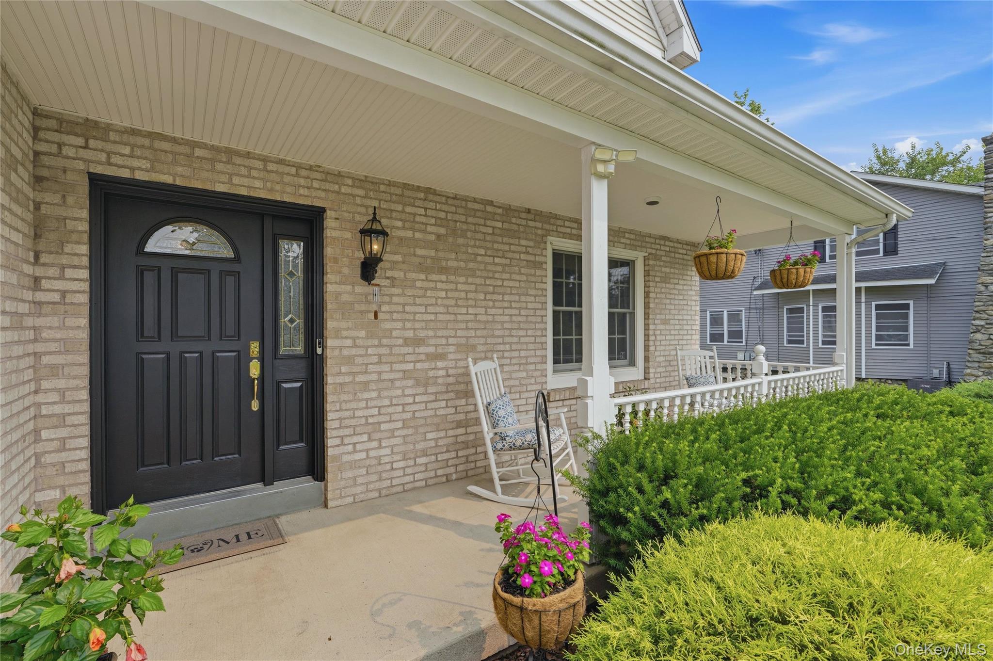 302 Lakeside Road – For Sale photo 4