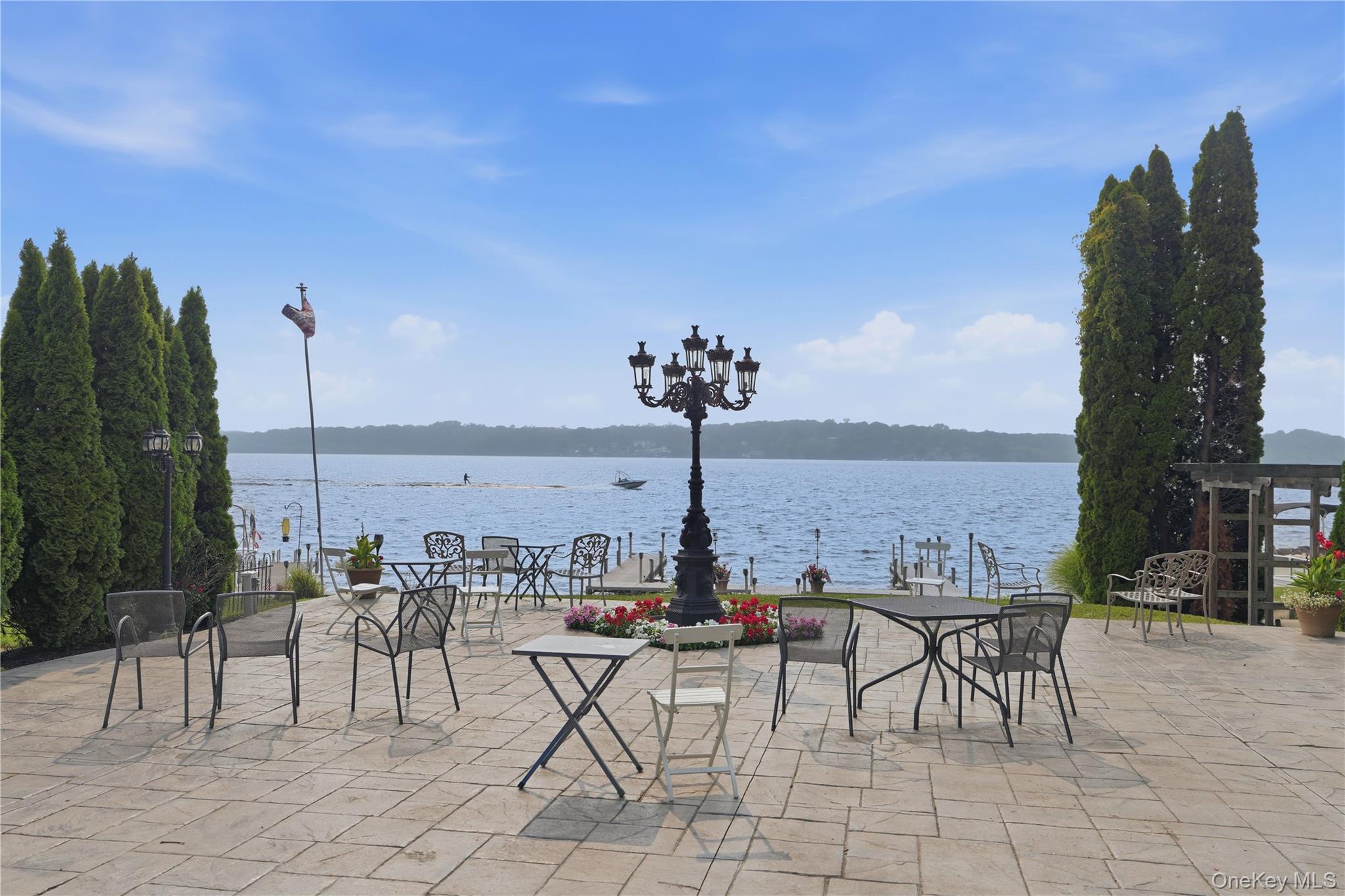 302 Lakeside Road – For Sale photo 8