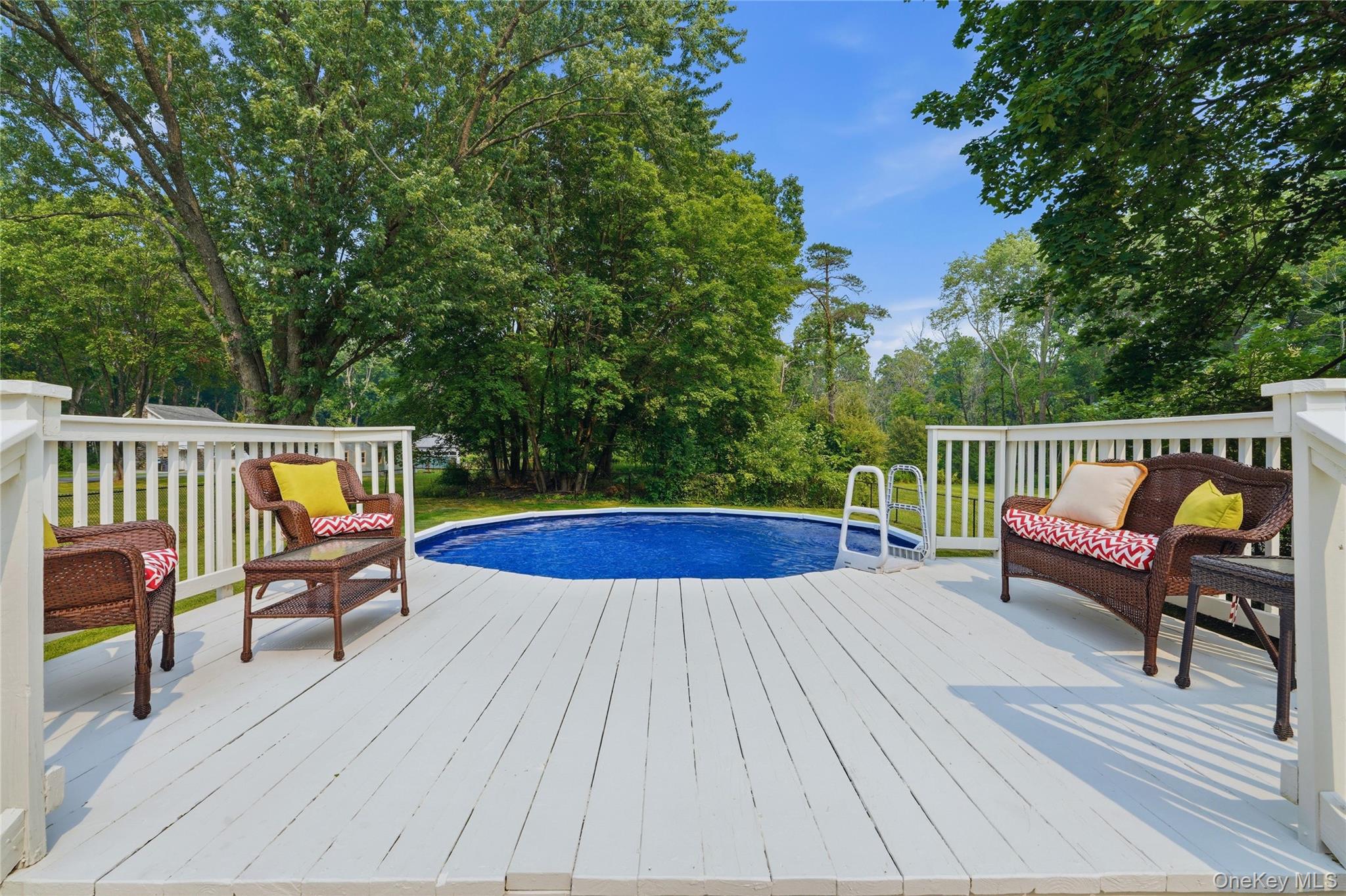 302 Lakeside Road – For Sale photo 7
