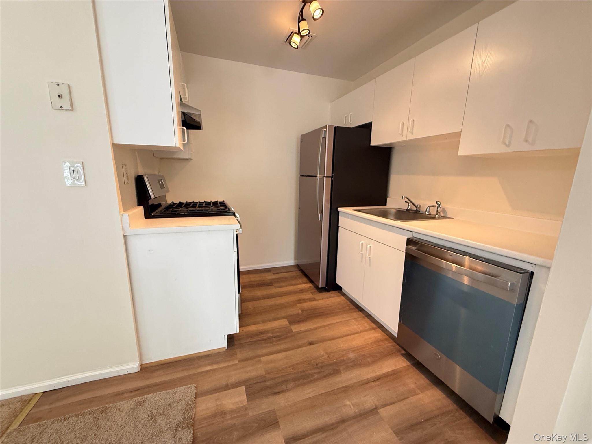 82 High Street, Unit 5 photo 2