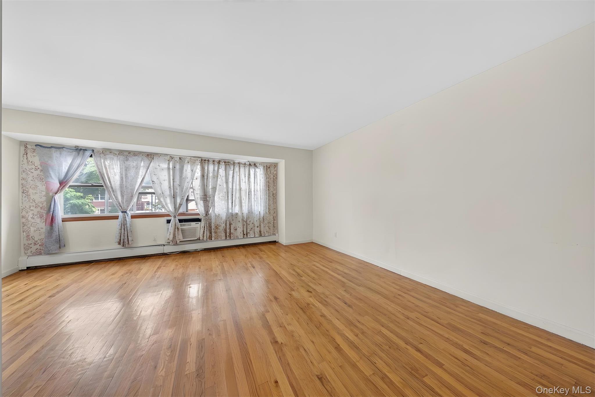 143-27 Roosevelt Avenue – For Sale photo 28