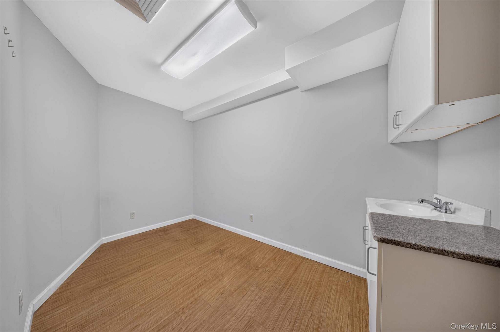 143-27 Roosevelt Avenue – For Sale photo 10