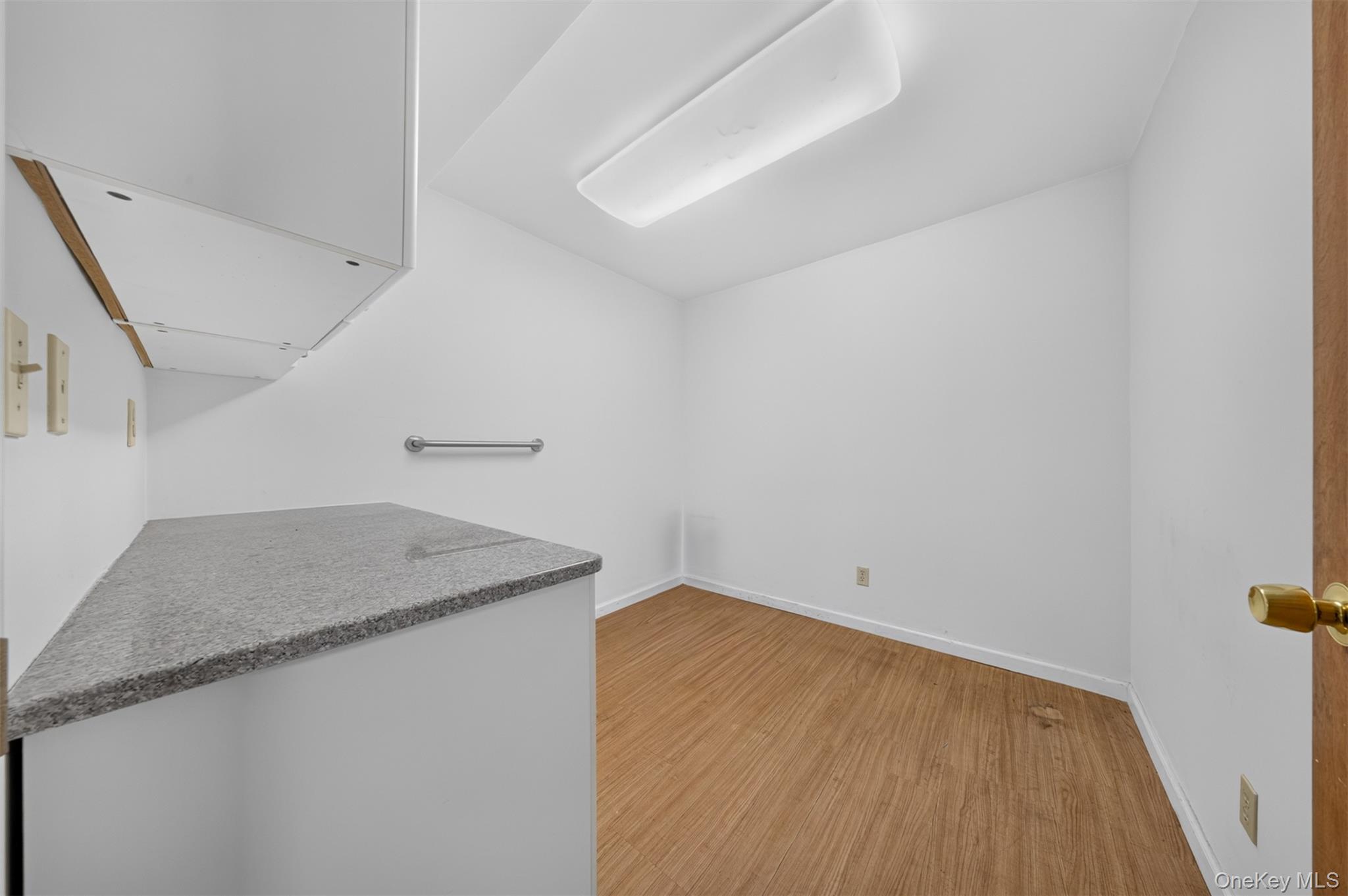 143-27 Roosevelt Avenue – For Sale photo 11