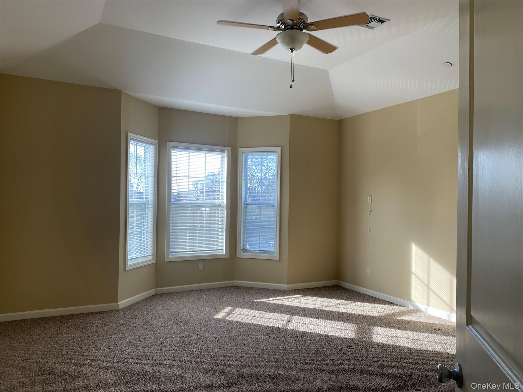 3 Nicole Ct – For Rent photo 15