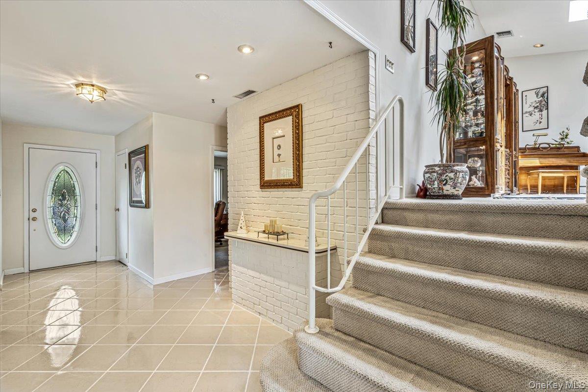 10 Clemson Lane – For Sale photo 13