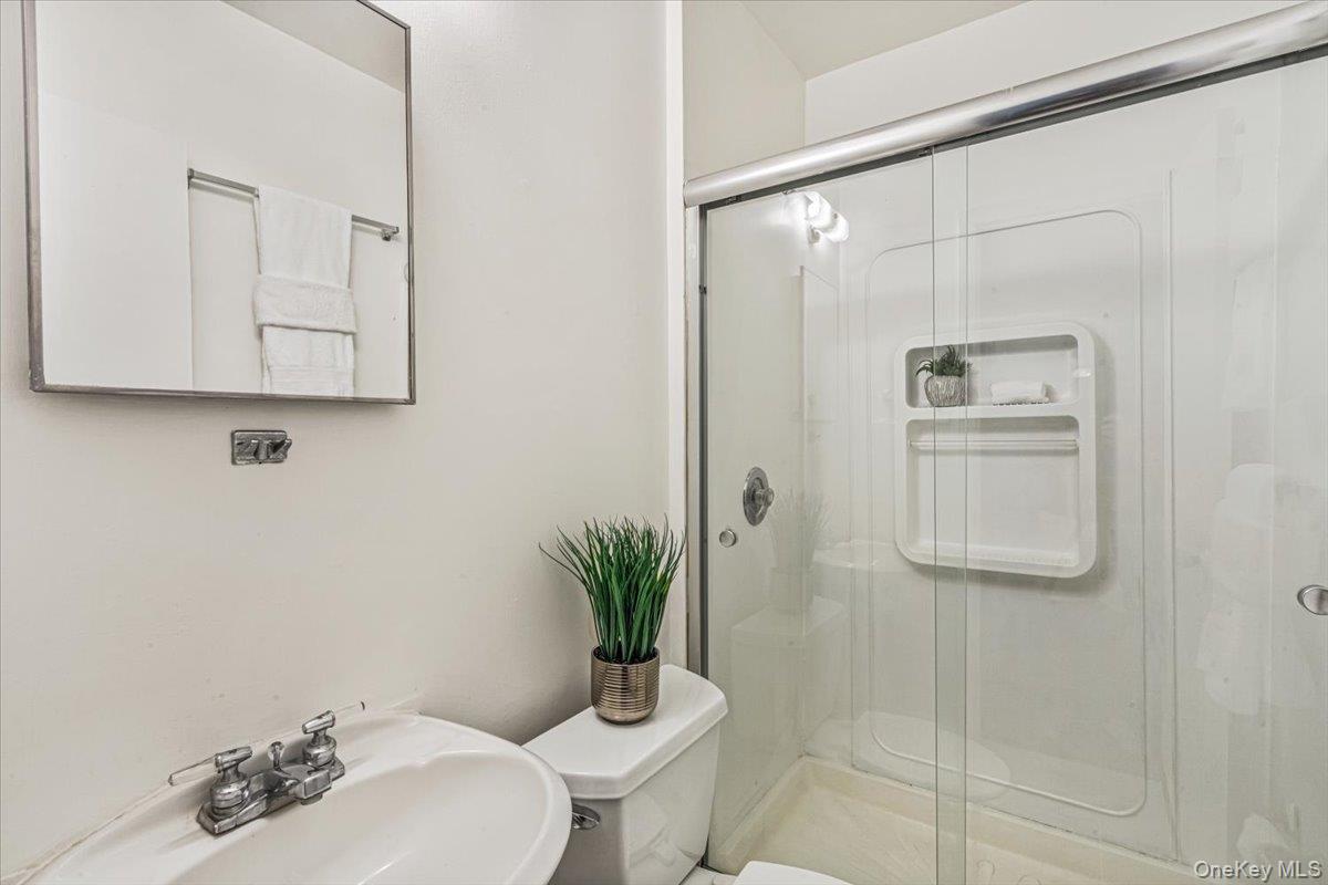 10 Clemson Lane – For Sale photo 30