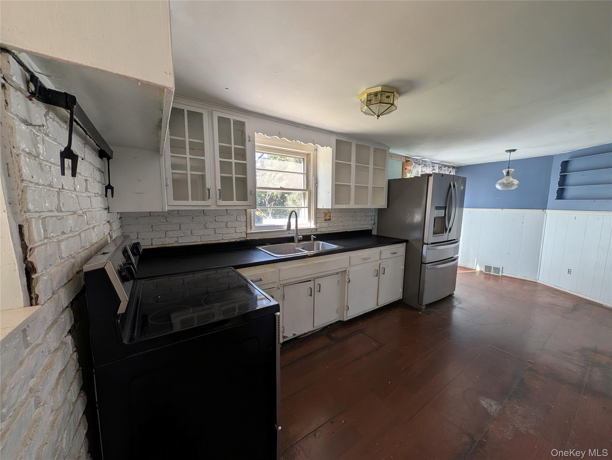 6 White Oak Terrace – For Sale photo 12