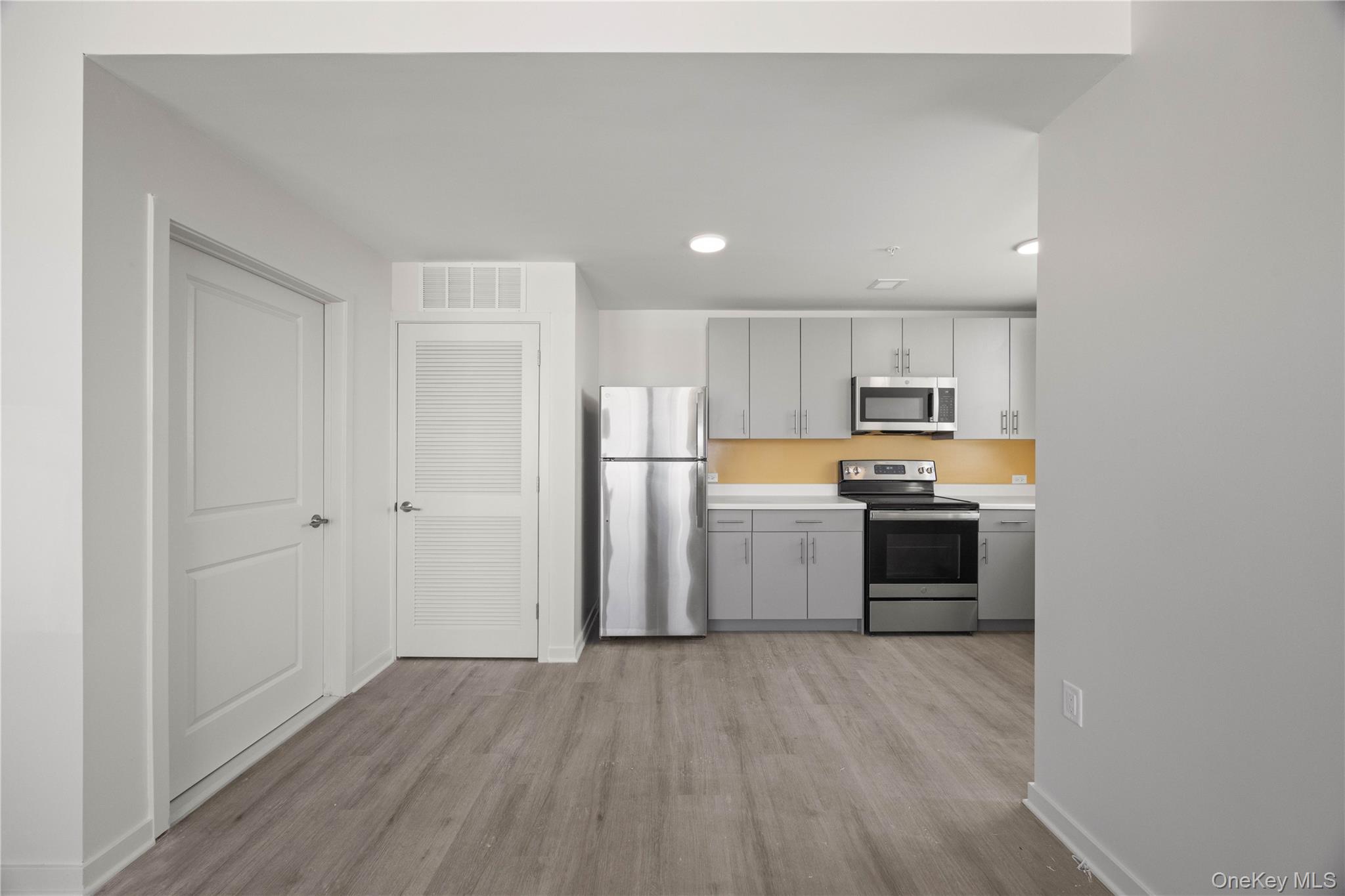56 Prospect Street, Unit 606 photo 9