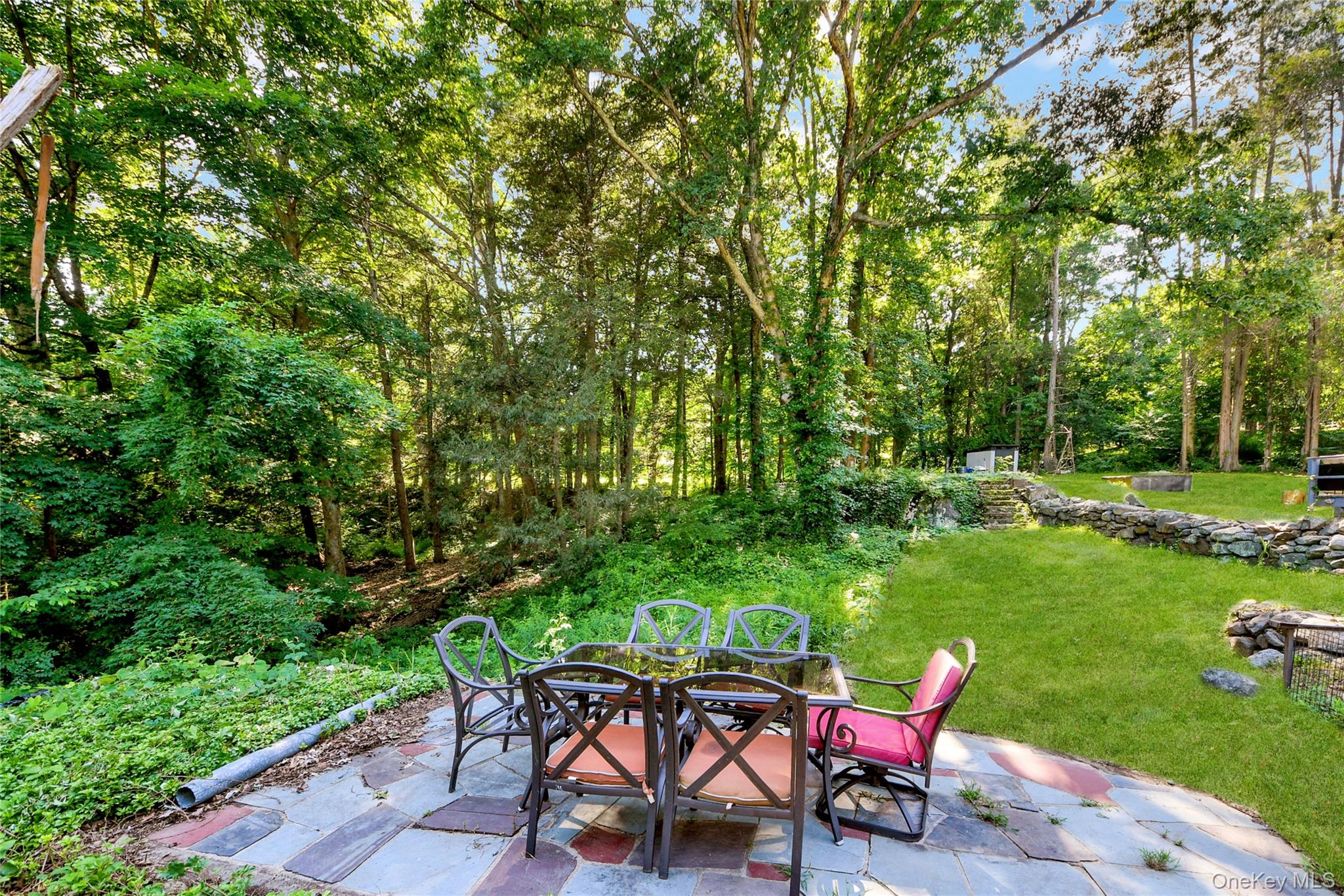 435 Birdsall Drive – For Sale photo 30