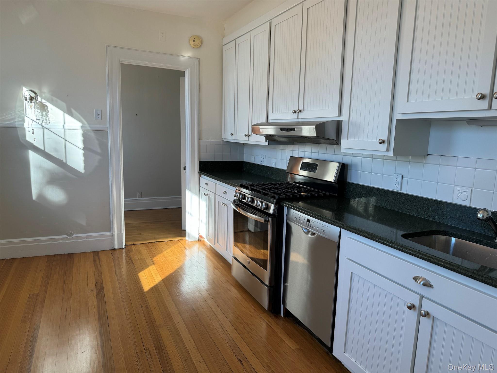 330 3rd Avenue – For Rent photo 9