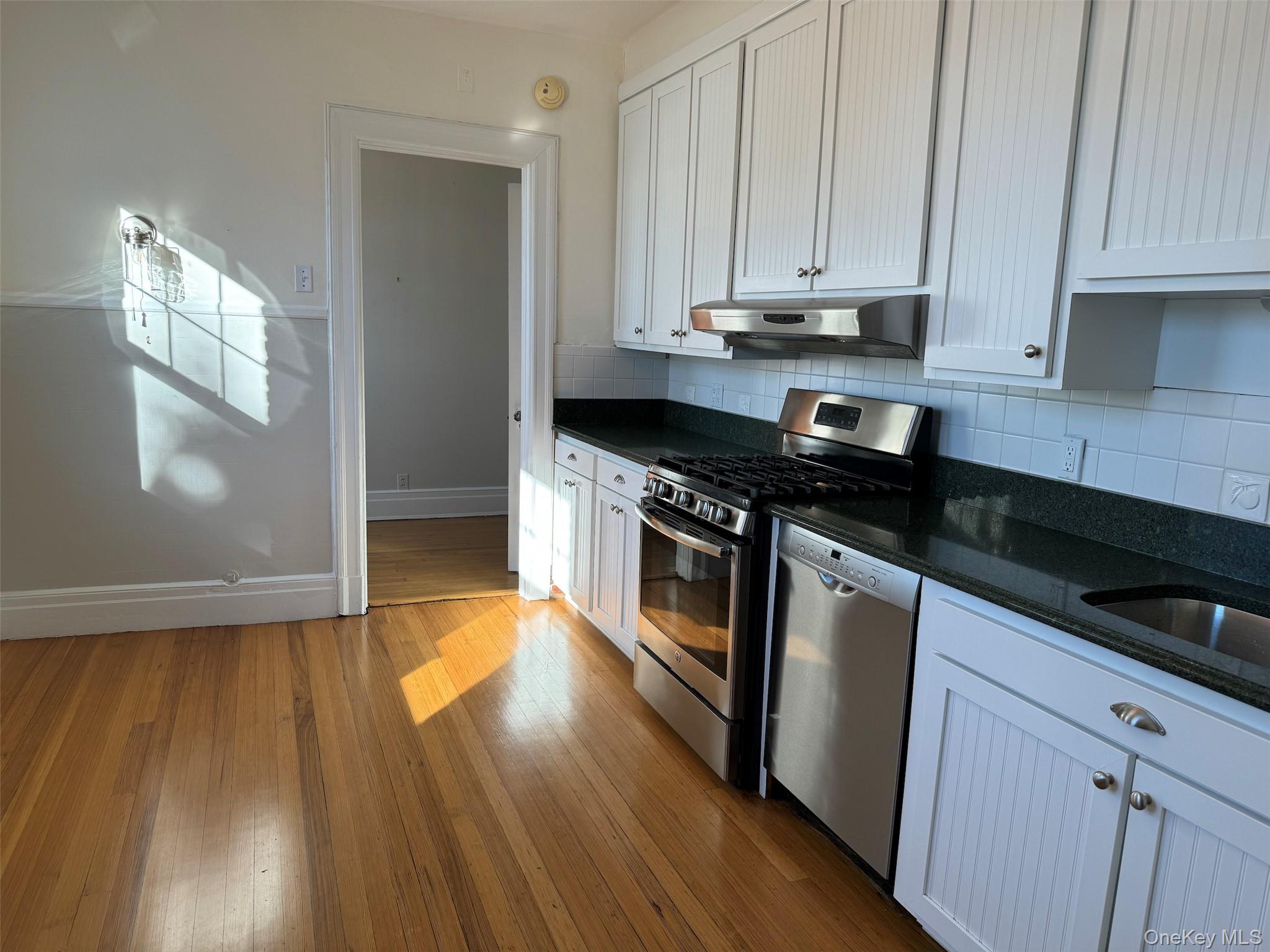 330 3rd Avenue – For Rent photo 10