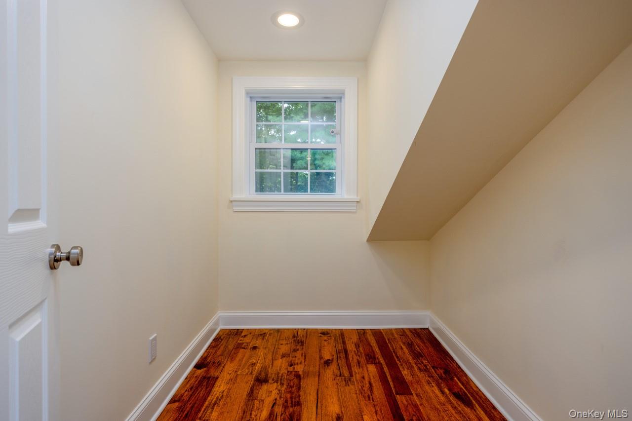 16 Wayne Avenue – For Sale photo 19