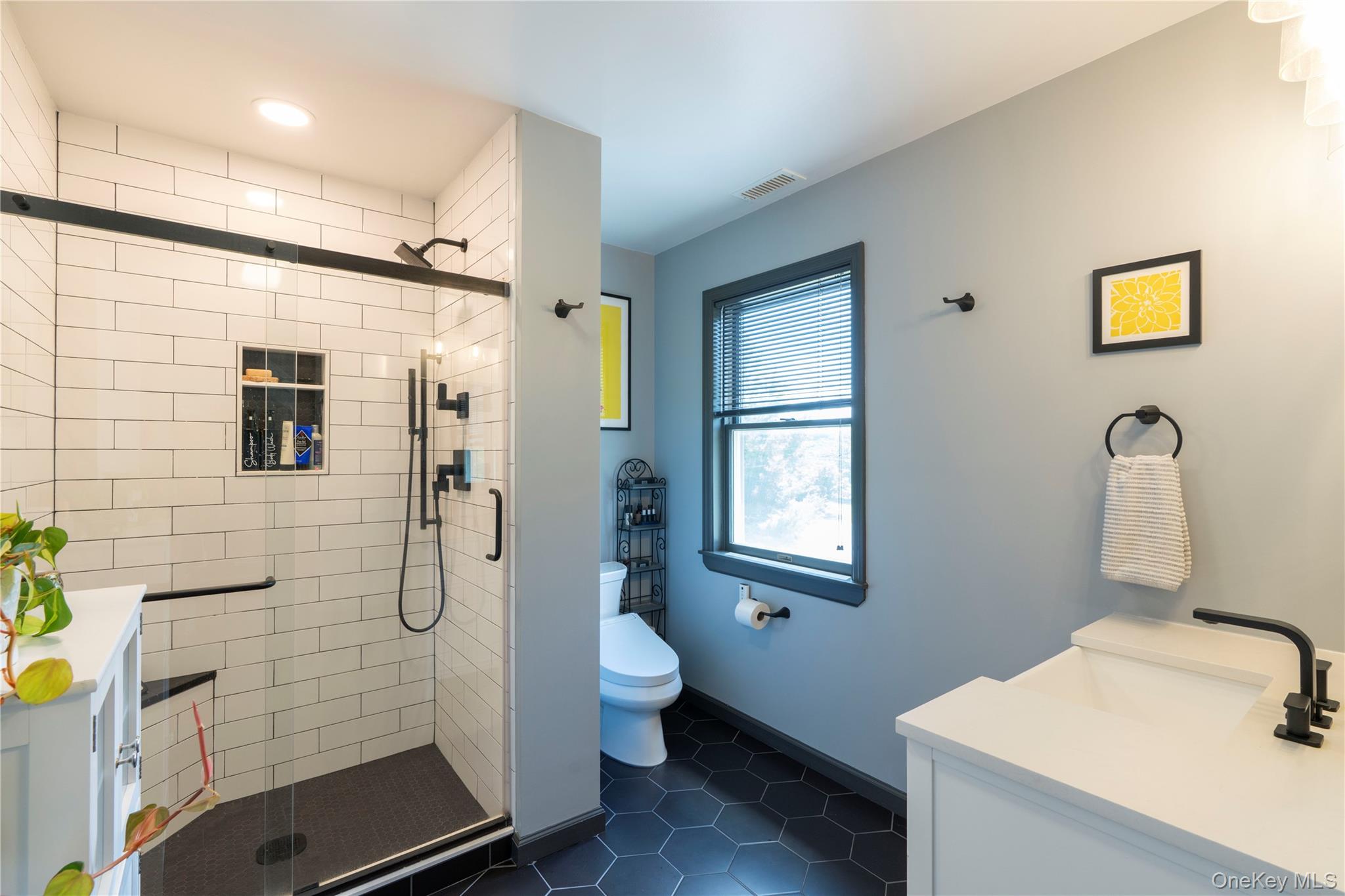 24 Robyn Drive – For Sale photo 16