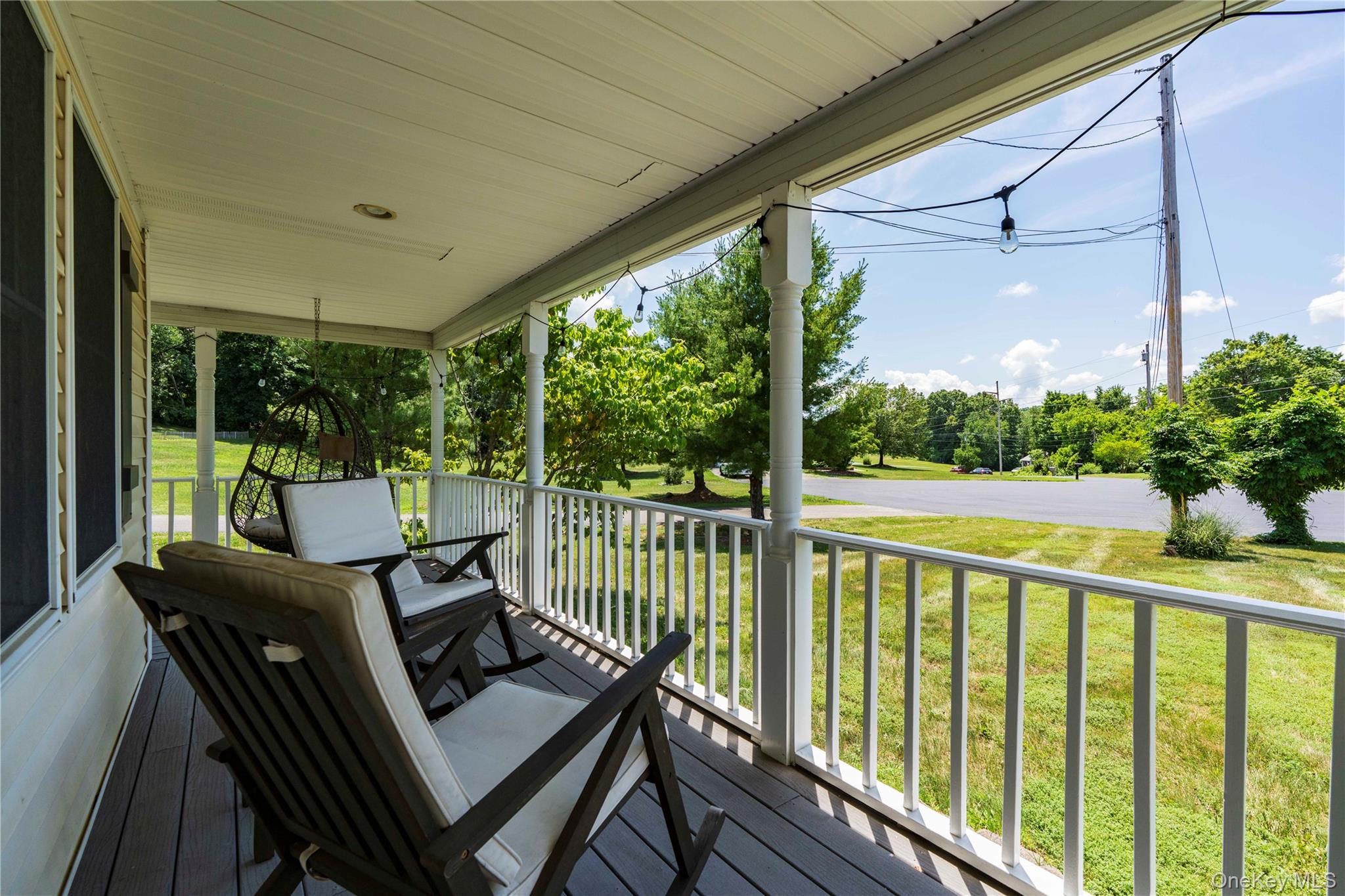 24 Robyn Drive – For Sale photo 2