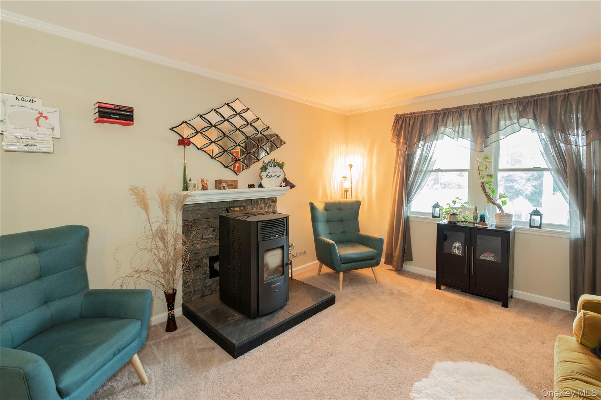 24 Robyn Drive – For Sale photo 4